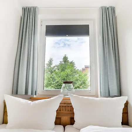 Aparthotel An Sankt Marien 4*